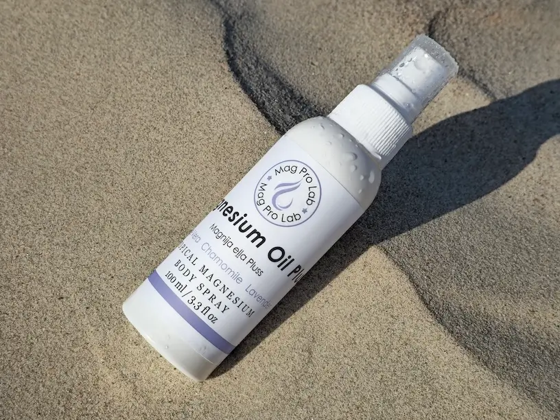 MagPro Lab Magnesium Oil Plus 100 ml | Magnija eļļa Pluss ar Alveju, Kumelīti un Lavandu MagPro Lab topical magnesium oil with lavender for active lifestyle | Magnija eļļa ar lavandu aktīvam dzīvesveidam