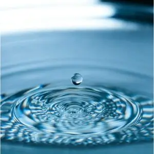 Water- Aqua - attīrīts ūdens – ir MagPro Lab Magnija eļļas pamatā, kas nodrošina produkta tīrību un kvalitāti